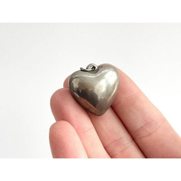 Silver Toned Puffed Heart Vintage Costume Jewelry Pendant | Charm - Picture 4 of 9